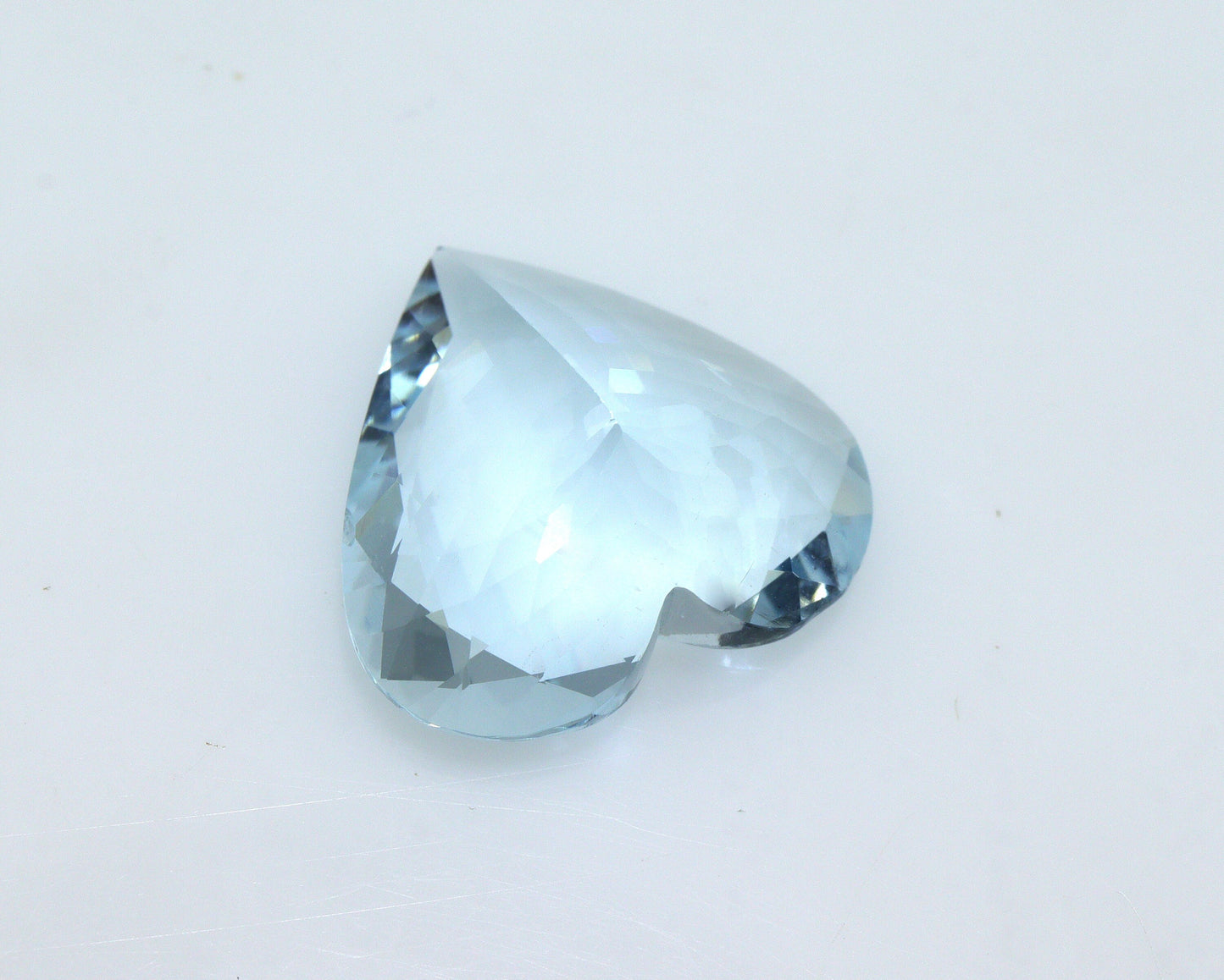 HUGE! 7 Cts Natural Aquamarine Heart Cut Gemstone – AAA+ Luster | 15 mm Heart Shape Pendant Stone, Unheated & Untreated
