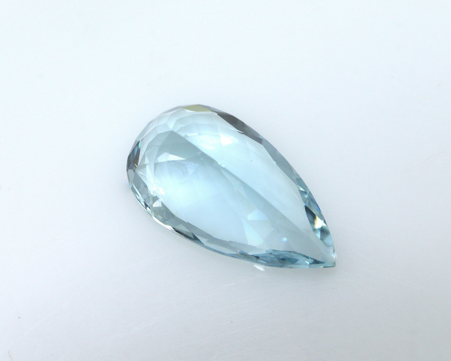 2.9 Ct Natural Aquamarine Pear Cut 13.7×7.5 mm – AAA Medium Blue March Birthstone Gemstone for Ring or Pendant
