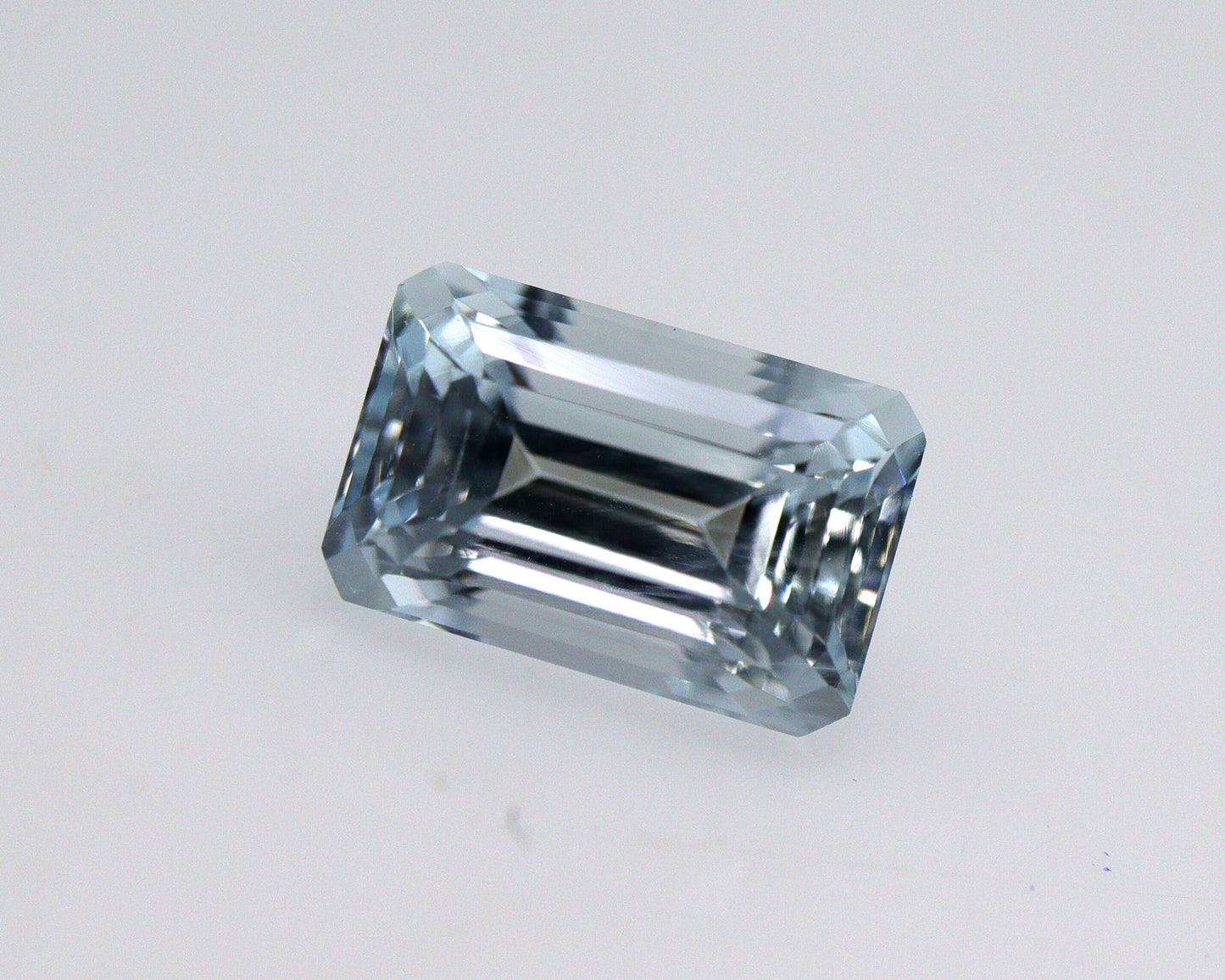 2.5 Ct AAA Natural Aquamarine Emerald Cut Loose Gemstone – 9.7×6.2 mm Octagon Aquamarine for Ring | Light Blue Eye-Clean Aquamarine Stone
