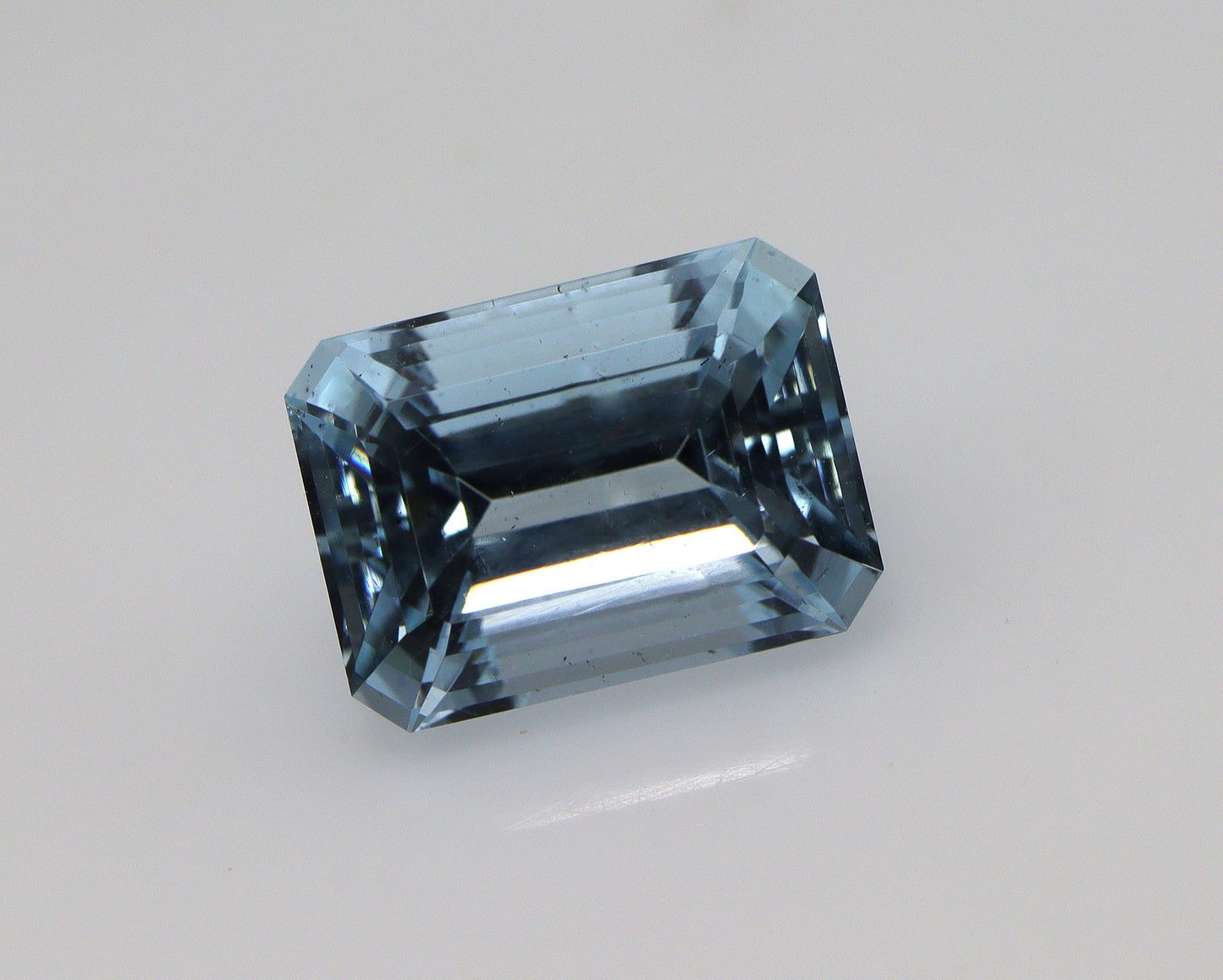 4.8 Ct Emerald Cut Aquamarine | 11.4x8.4 mm Natural Sea Blue Gemstone For Solitaire Ring or Aquamarine Pendant