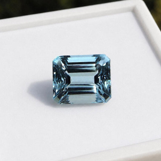 8.1 Ct Natural Aquamarine Emerald Cut – AAA Super Blue Large March Birthstone Gemstone