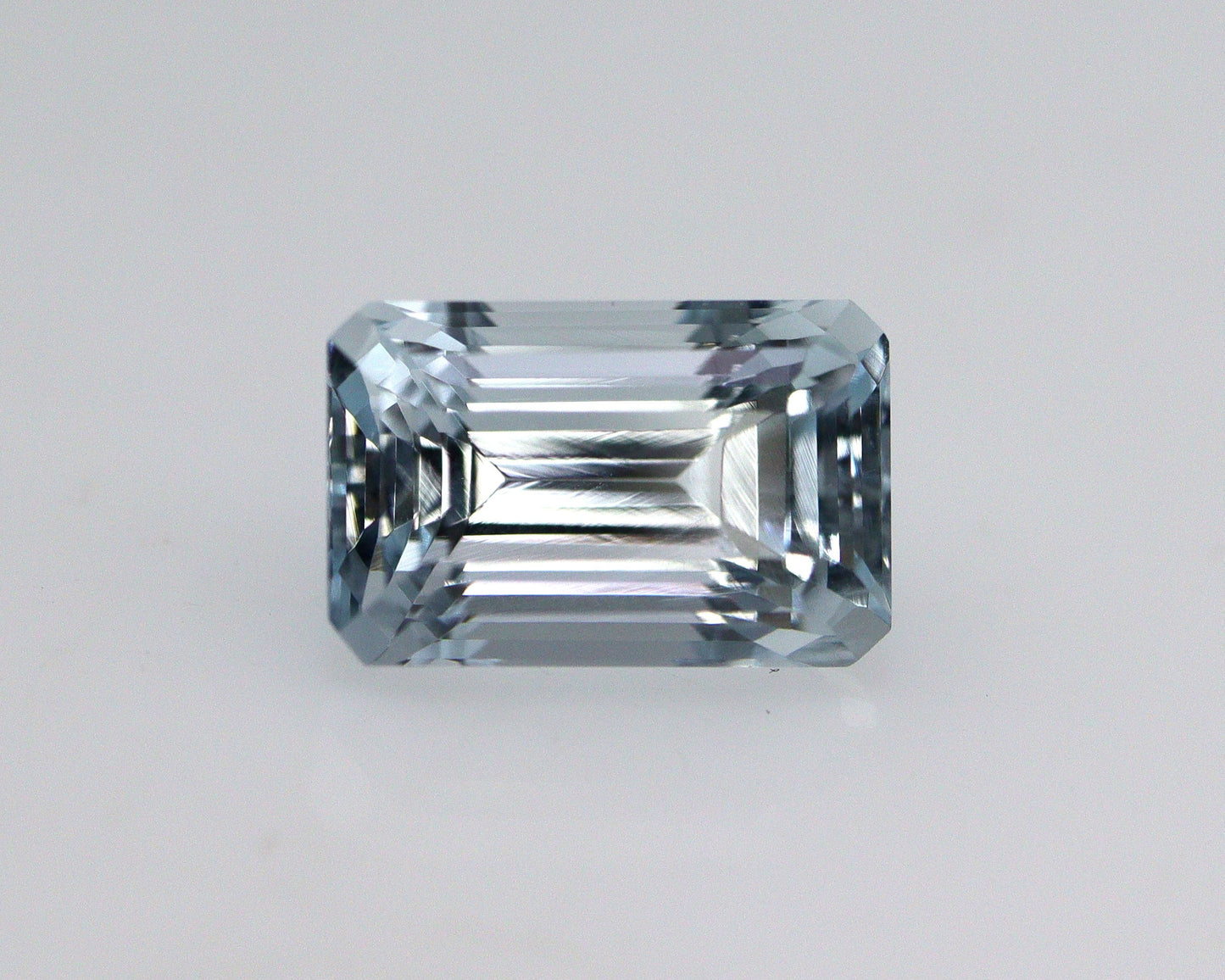 2.5 Ct AAA Natural Aquamarine Emerald Cut Loose Gemstone – 9.7×6.2 mm Octagon Aquamarine for Ring | Light Blue Eye-Clean Aquamarine Stone