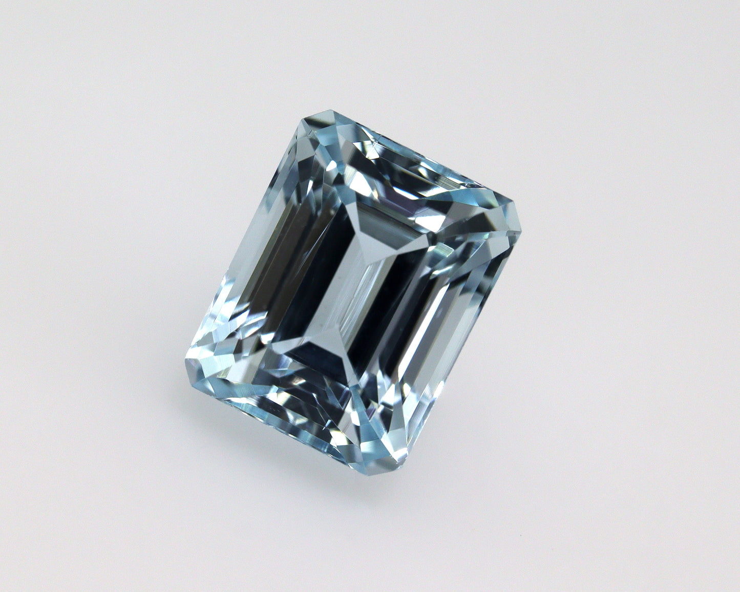 2.29 Ct AAA Natural Aquamarine Emerald Cut (8.1x6.5 mm) – Light Blue Loose Gemstone | March Birthstone