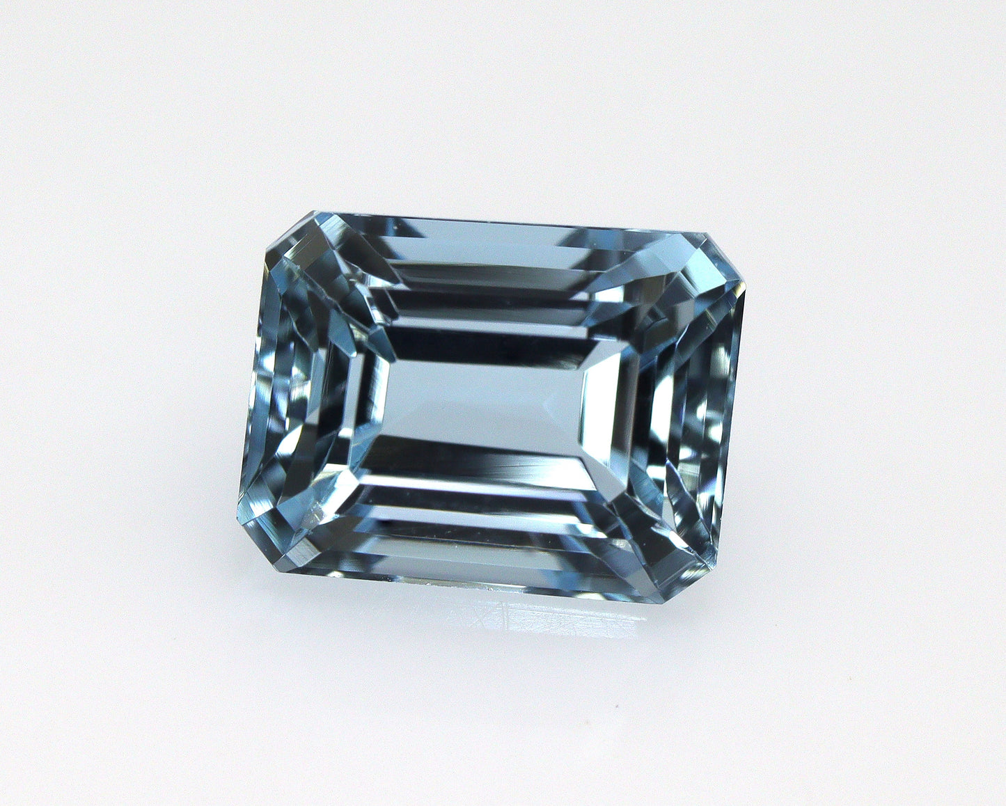 1.6 Cts AAA Natural Aquamarine Emerald Cut – Deep Saturated Blue Gemstone - 7.6x5.9 mm