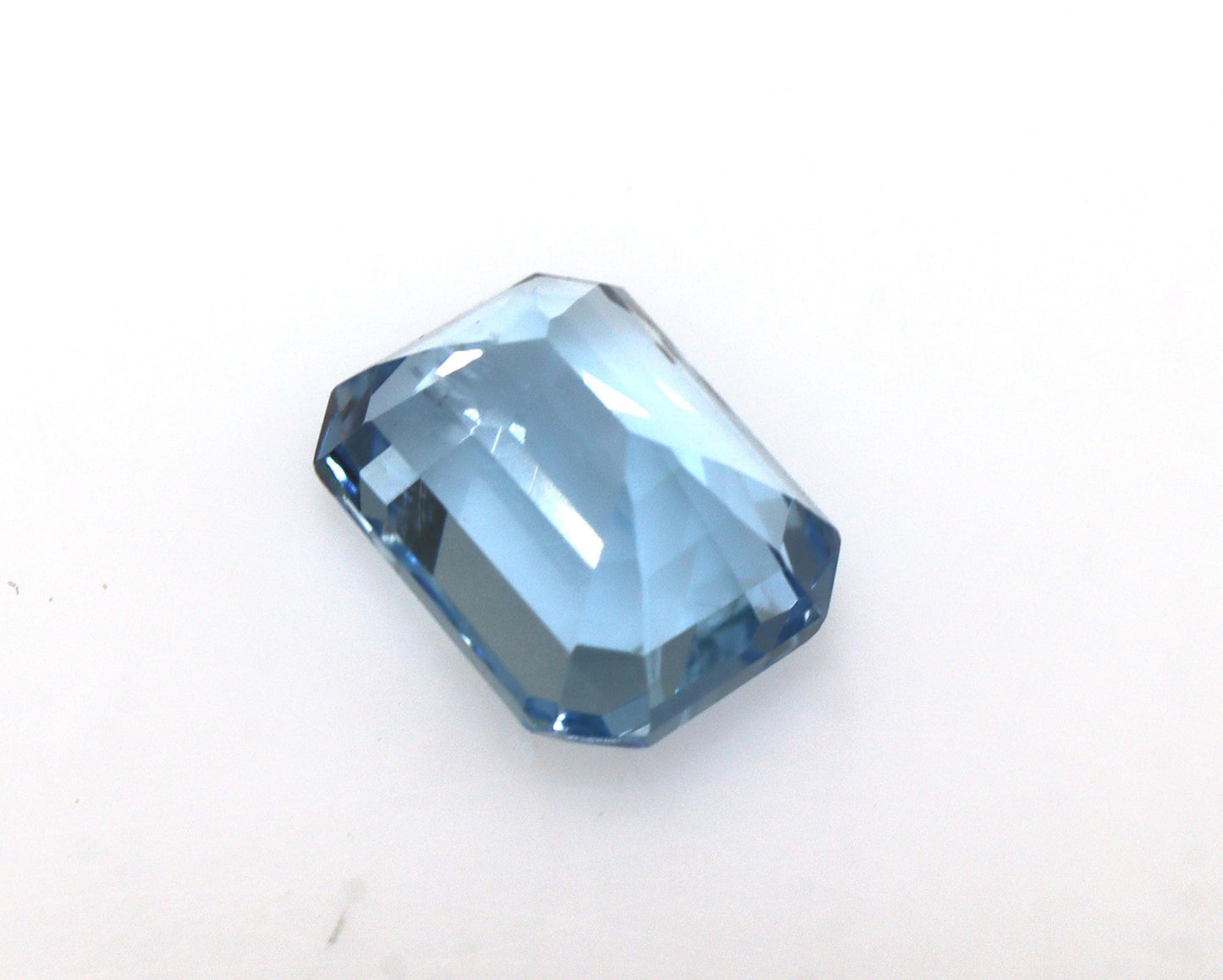 1.5 Ct Natural Aquamarine Emerald Cut – 7.7x5.8 mm Medium Blue Gemstone, AAA Quality Aquamarine for Ring or Necklace
