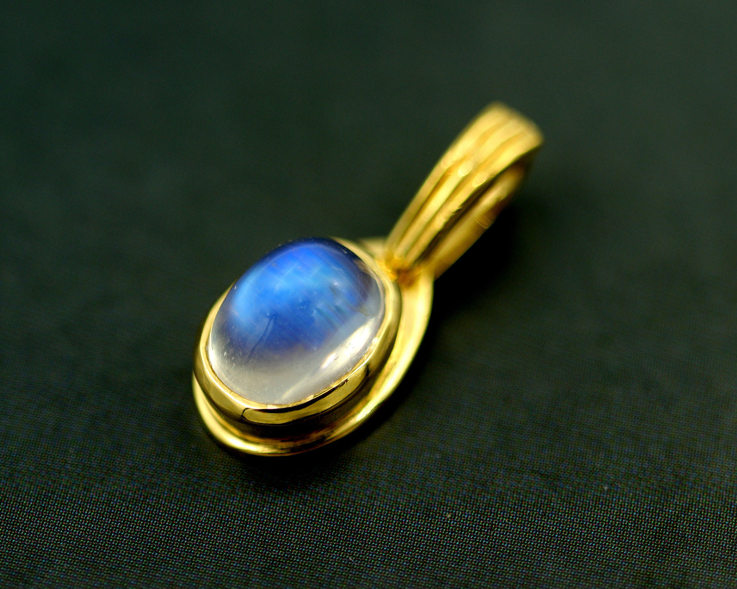 Rainbow Moonstone Pendant – 9x7 mm Oval Blue Flash Gemstone Ring, Yellow Gold Finish 925 Silver – Bezel Set - Moonstone Cabochon Ring