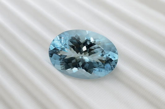 Big Blue Aquamarine 9.7 Ct, Natural Oval Cut AAA+ Quality, Saturated Sea Blue • No Heat • Loupe Clean Gemstone for Pendant/Ring