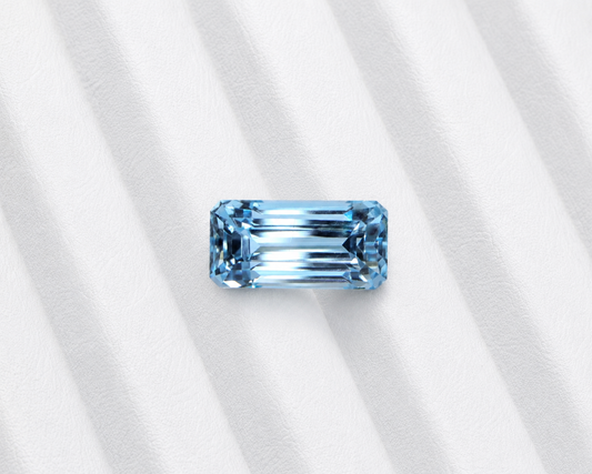 4.3 Ct AAA Natural Aquamarine Emerald Cut 12.4×6.4 mm | Top Blue Eye Clean–VVS Gemstone | Large Baguette Aquamarine for Ring or Pendant