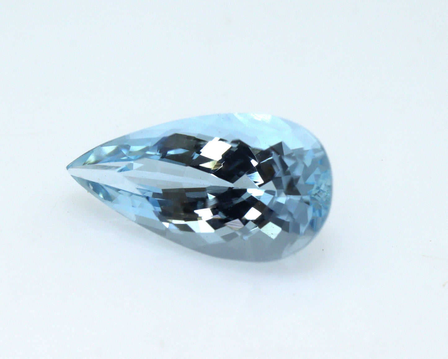 2.2 Ct Natural Aquamarine Pear Cut – 12.5×6.7 mm | Medium Blue | Eye-Clean Faceted Gem | Perfect for Engagement Ring, Halo Pendant