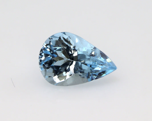 1.73 Ct Natural Aquamarine Pear Cut – 10×7 mm | AAA Grade | Medium Blue | Eye-Clean Faceted Gem | Ideal for Pear Engagement Ring, Necklace