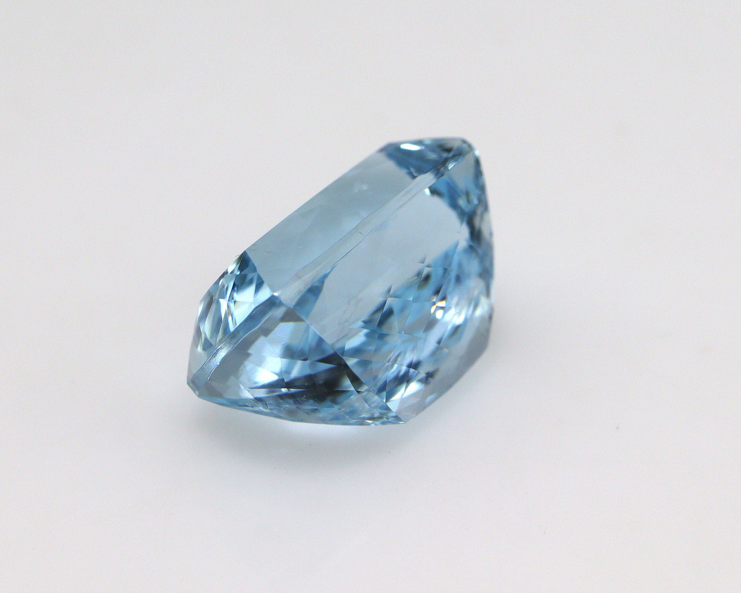 RARE! 9.1 Ct Natural Aquamarine Cushion Cut, AAA+ Medium to Dark Blue Gemstone, Big Aquamarine for Custom Fine Jewelry