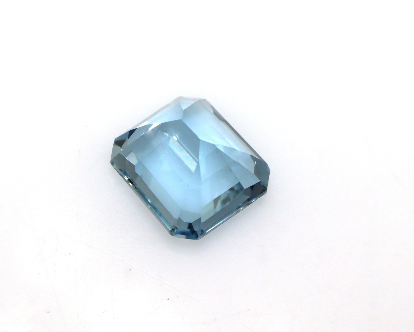 1.63 Ct Aquamarine Emerald Cut – AAA+ Natural Blue Gemstone, Perfect Top Blue for Minimalist Ring or Halo Engagement Ring
