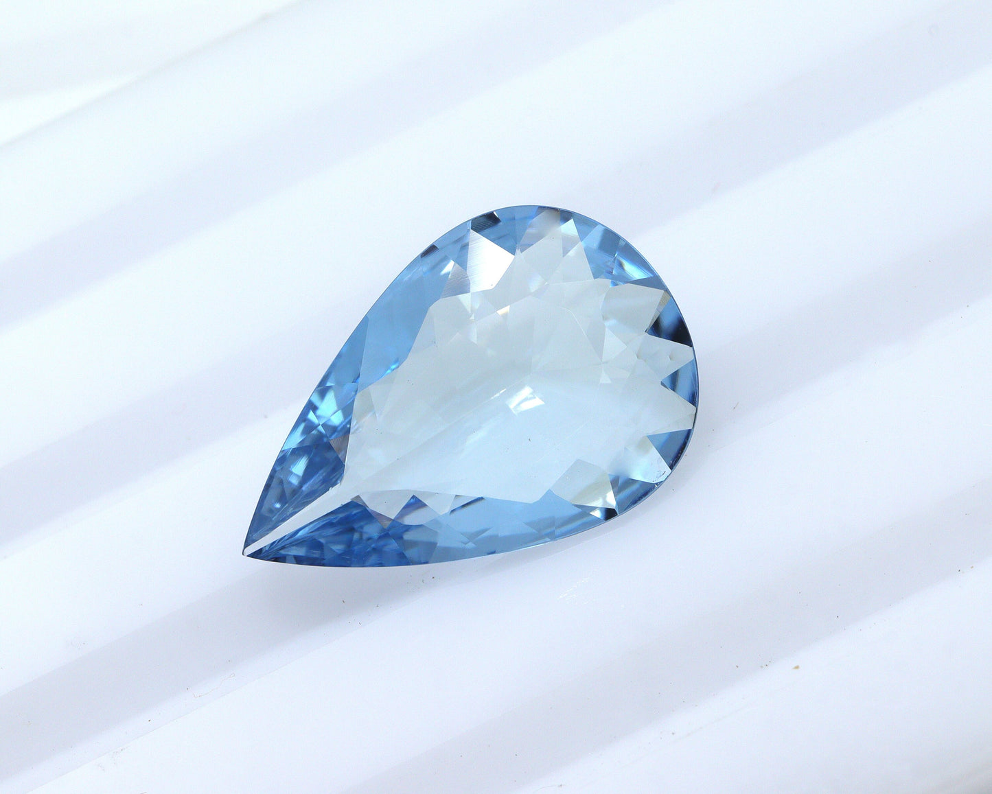 7.7 Ct AAA Natural Aquamarine Pear Cut | Top Blue Loose Gemstone | Statement Engagement Ring or Necklace | Eye Clean Custom Jewelry Gemstone