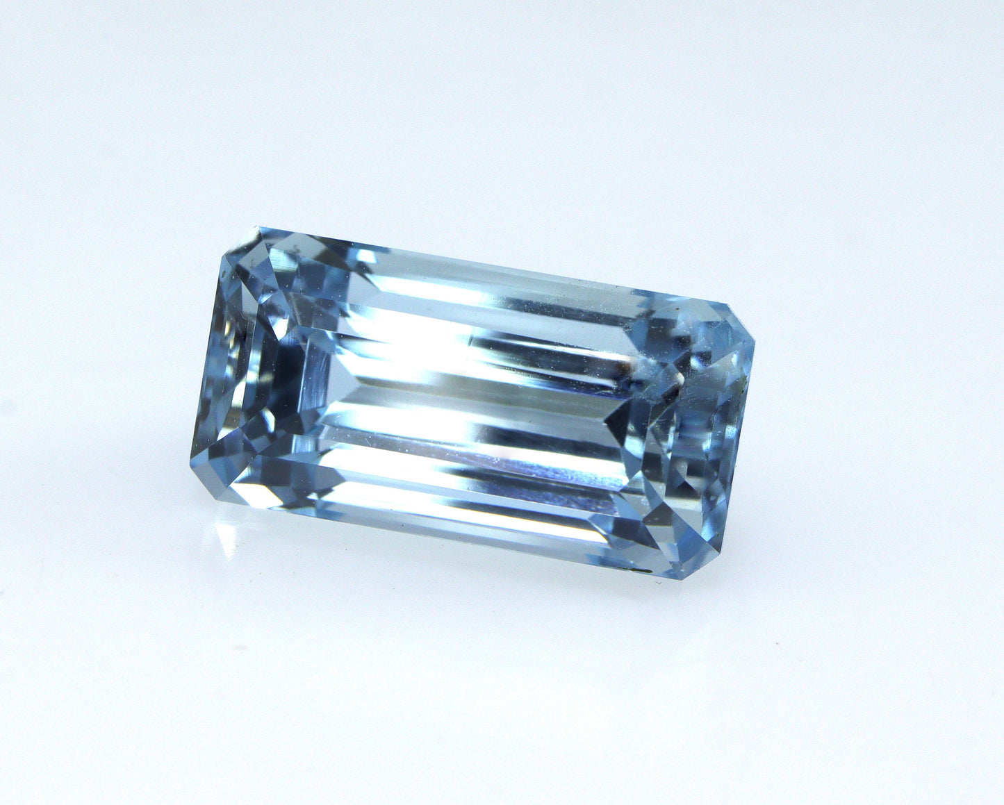 AAA 4.3 Cts Natural Aquamarine | Large Emerald Cut Baguette | High-Quality Blue Gemstone for Ring or Pendant, Big & Beautifu Emerald Cut