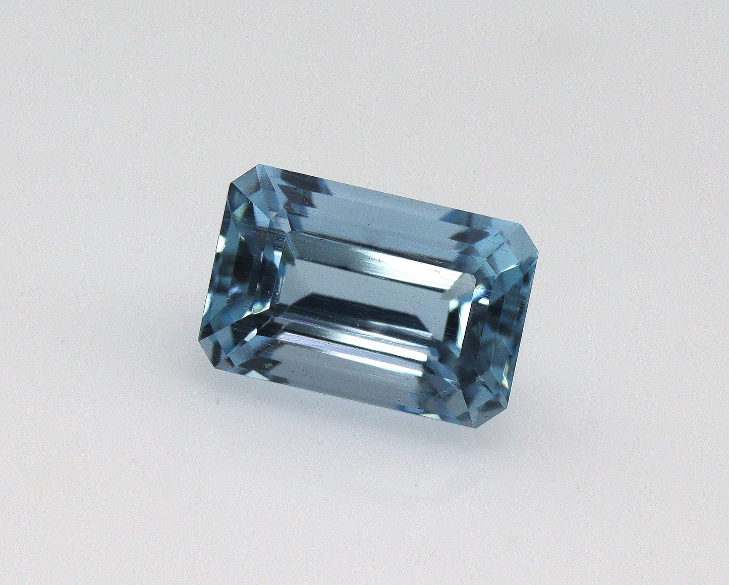 1.5 Ct Emerald Cut Aquamarine | AAA Natural Blue Gemstone | 7.9x5.2 mm Ocean Blue | March Birthstone | For Engagement Ring or Pendant