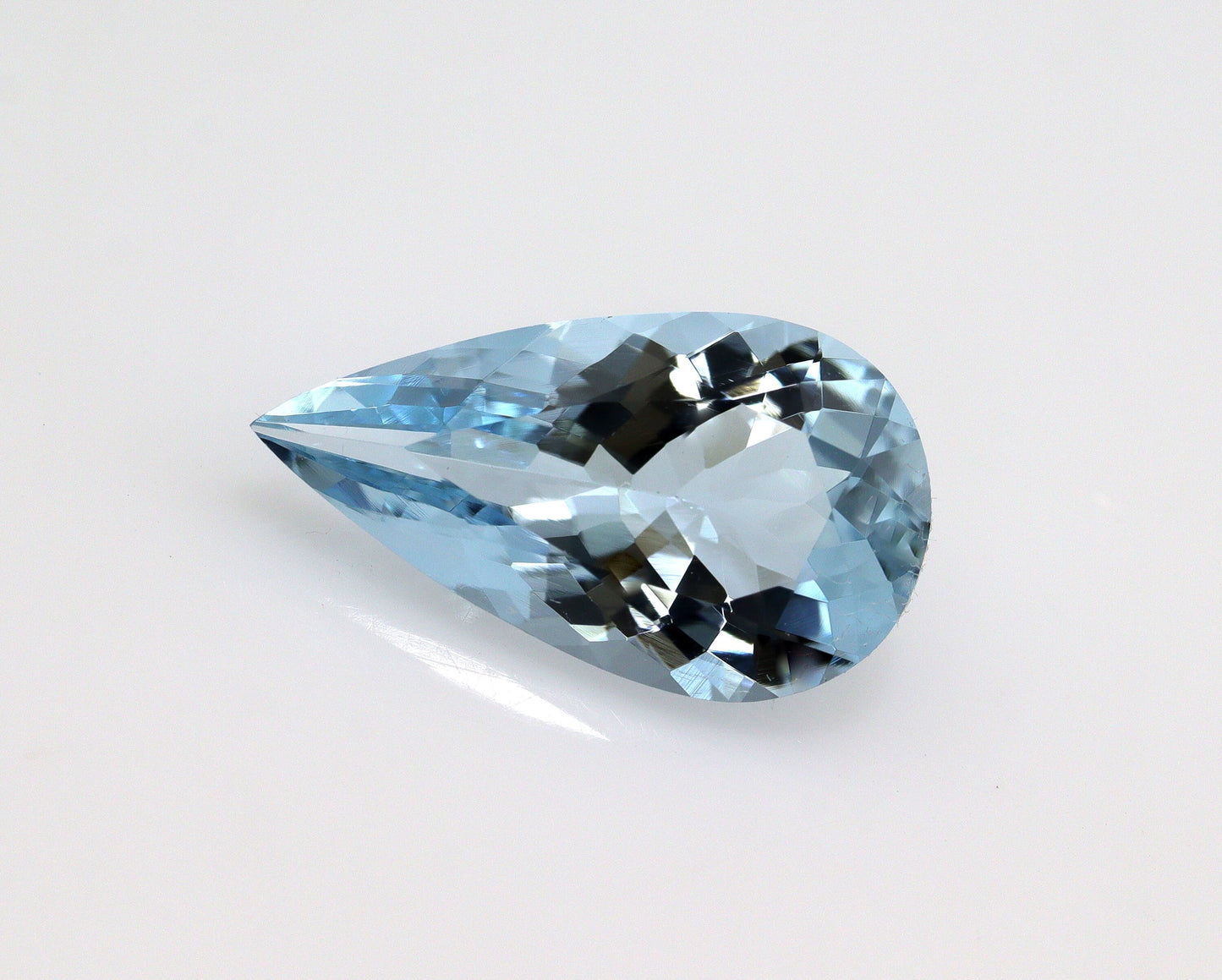 2.6 Ct Natural Aquamarine Pear Cut 14.2x8 mm, AAA Loose Gemstone, Medium Blue March Birthstone, Tear Drop Aquamarine