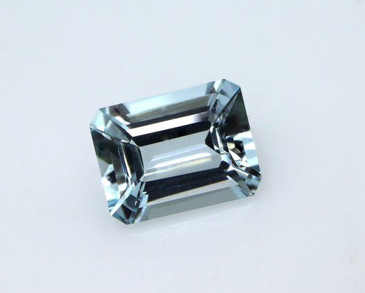 2 Ct AAA Natural Aquamarine Emerald Cut | 9.2x7 mm Blue Gemstone | Eye-Clean Aquamarine for Engagement Ring or Custom Jewelry