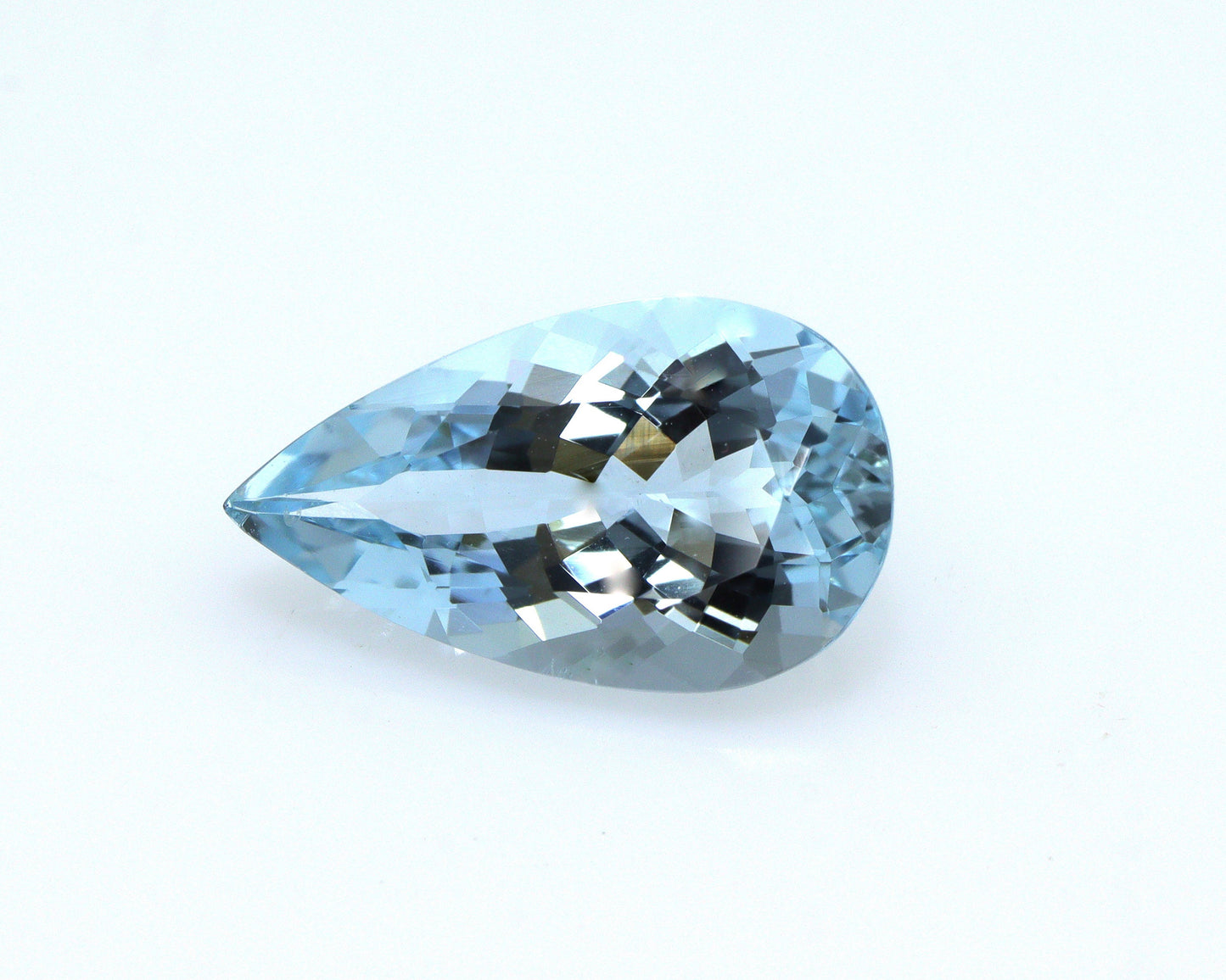 2.6 Ct Natural Aquamarine Pear – 13.5x7.9 mm AAA Medium Blue Gemstone, Eye Clean March Birthstone for Ring or Necklace