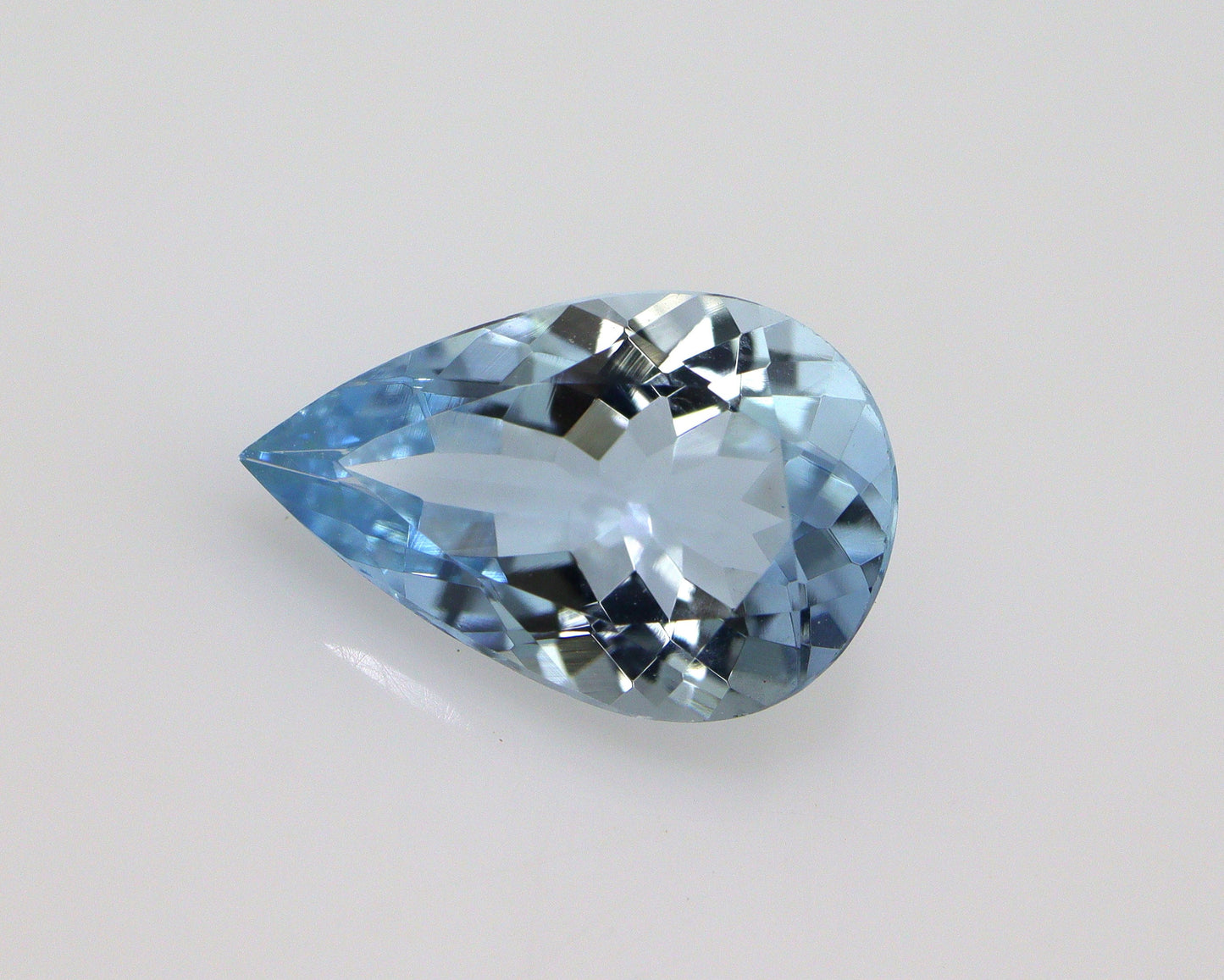 1.52 Ct AAA Natural Aquamarine Pear Cut – Medium Blue | Eye-Clean Faceted Gemstone | Perfect for Pear Cut Engagement Ring, Fine Jewelry