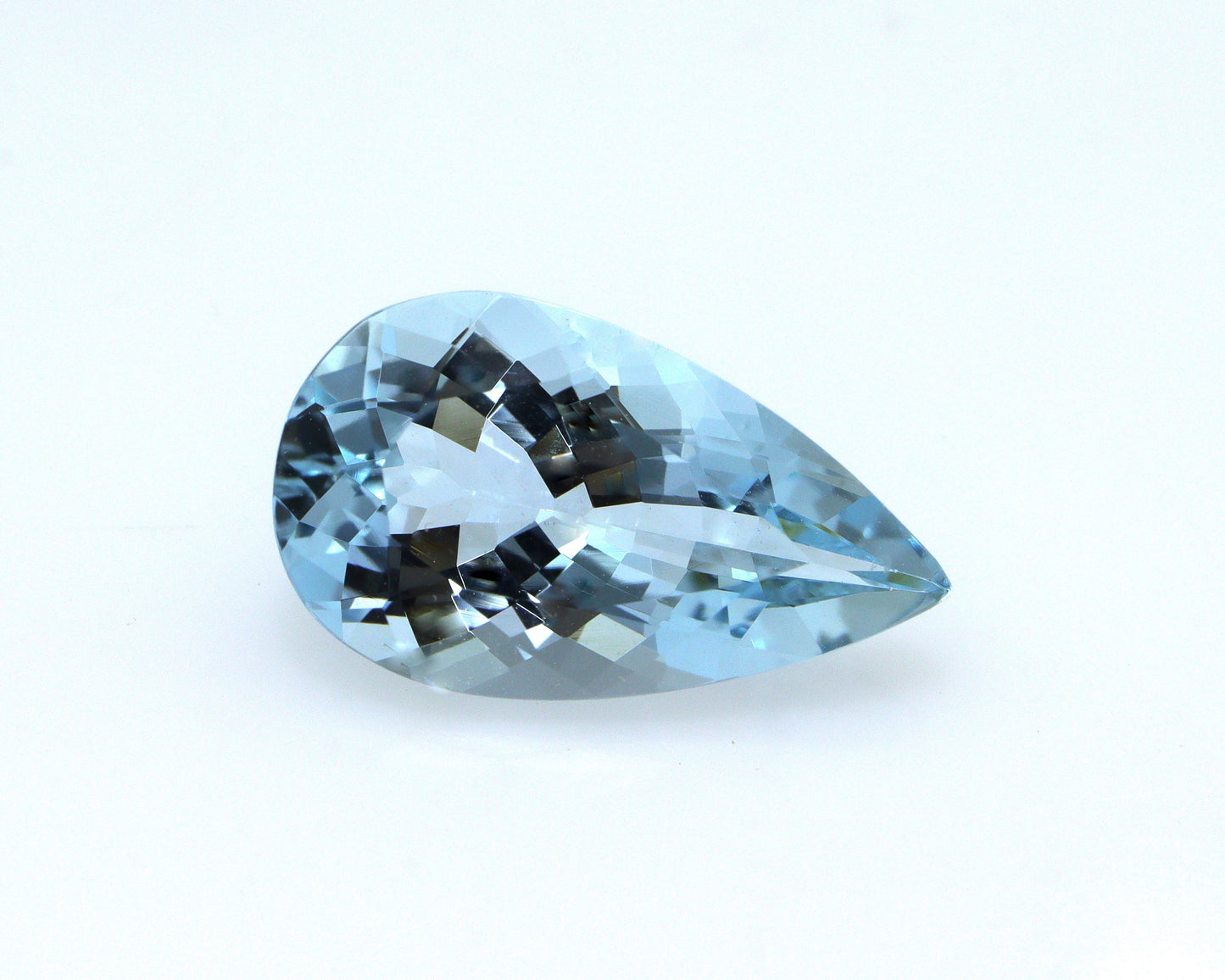 2.6 Ct Natural Aquamarine Pear – 13.5x7.9 mm AAA Medium Blue Gemstone, Eye Clean March Birthstone for Ring or Necklace
