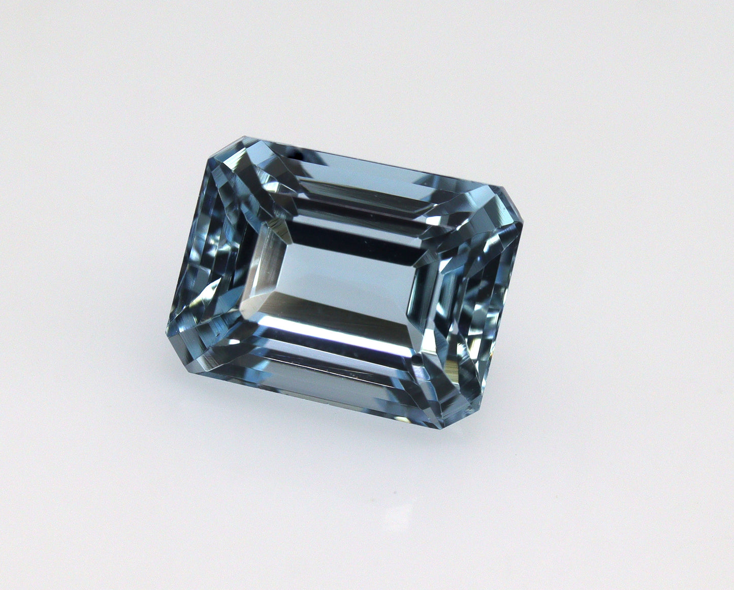 1.6 Cts AAA Natural Aquamarine Emerald Cut – Deep Saturated Blue Gemstone - 7.6x5.9 mm