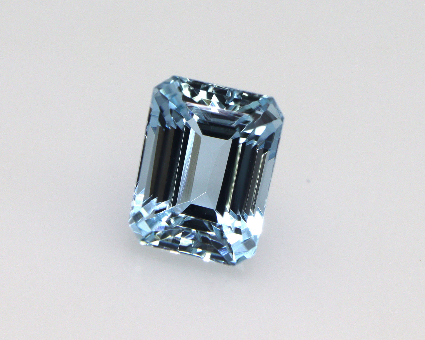 1.6 Cts AAA Natural Aquamarine Emerald Cut – Deep Saturated Blue Gemstone - 7.6x5.9 mm