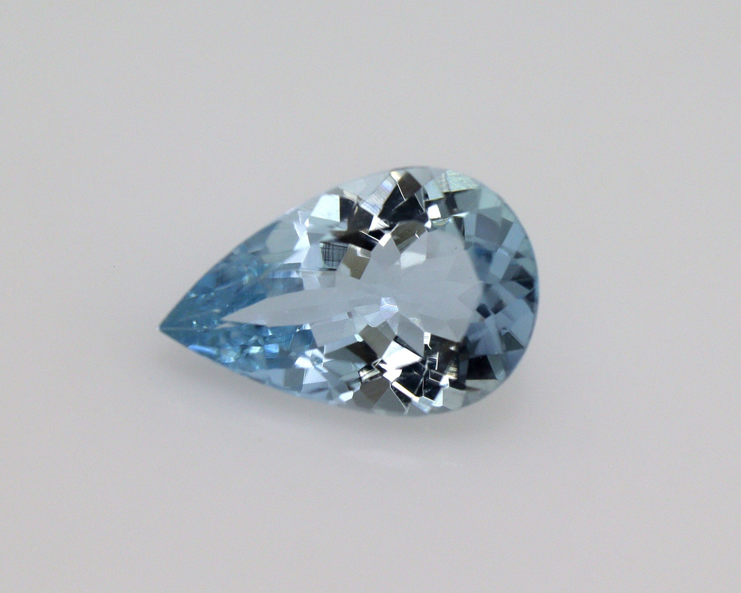 1.52 Ct AAA Natural Aquamarine Pear Cut – Medium Blue | Eye-Clean Faceted Gemstone | Perfect for Pear Cut Engagement Ring, Fine Jewelry