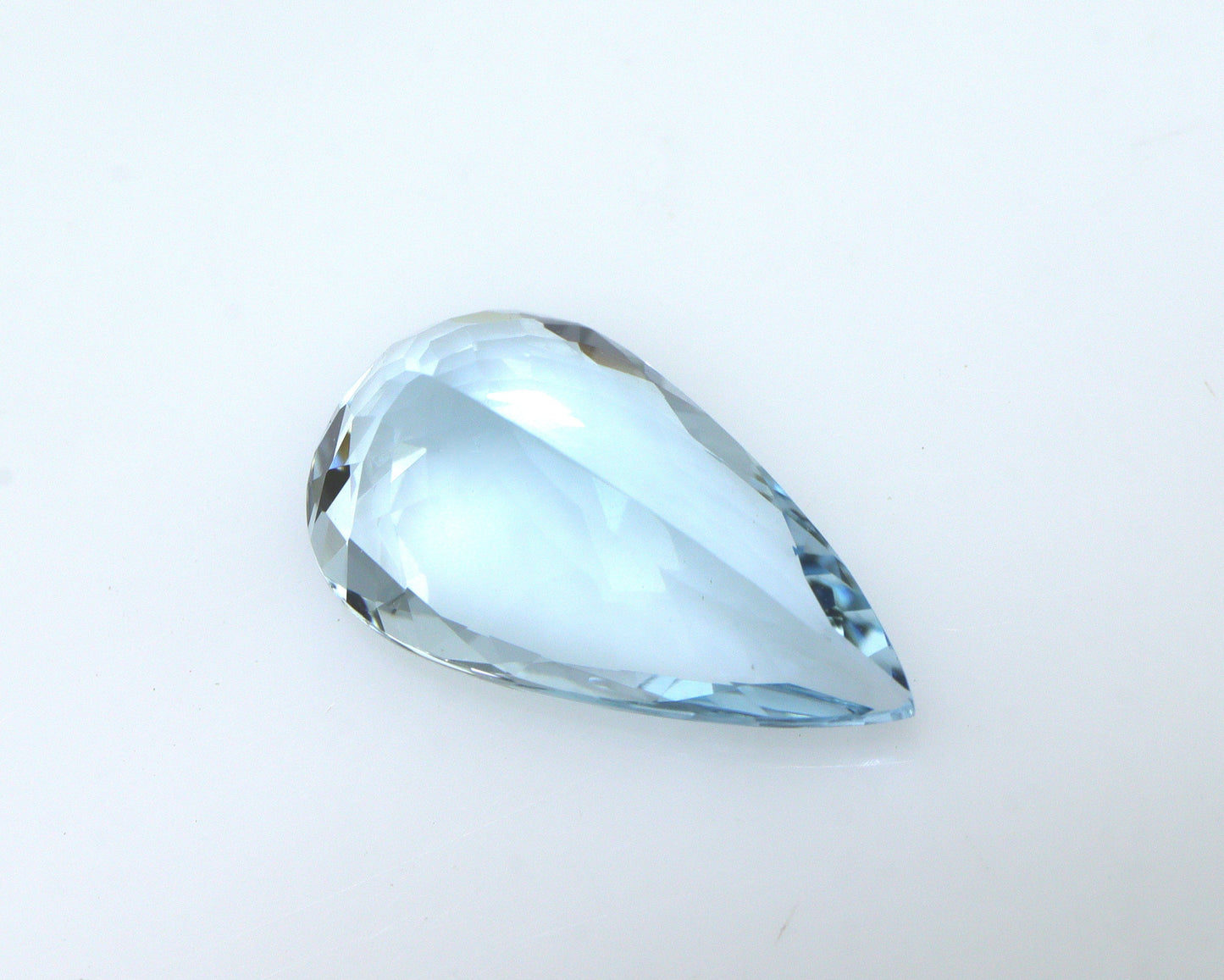 3.6 Ct AAA Natural Aquamarine Pear Cut – 15×8.6 mm | Loupe-Clean Medium Blue | High-Quality Faceted Aquamarine for Ring & Necklace