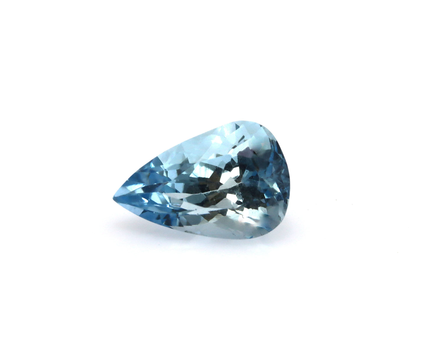 1.85 Ct Natural Aquamarine Pear Cut – 10×6.6 mm | AAA Grade | Light–Medium Blue | Eye-Clean Gemstone for Ring & Pendant