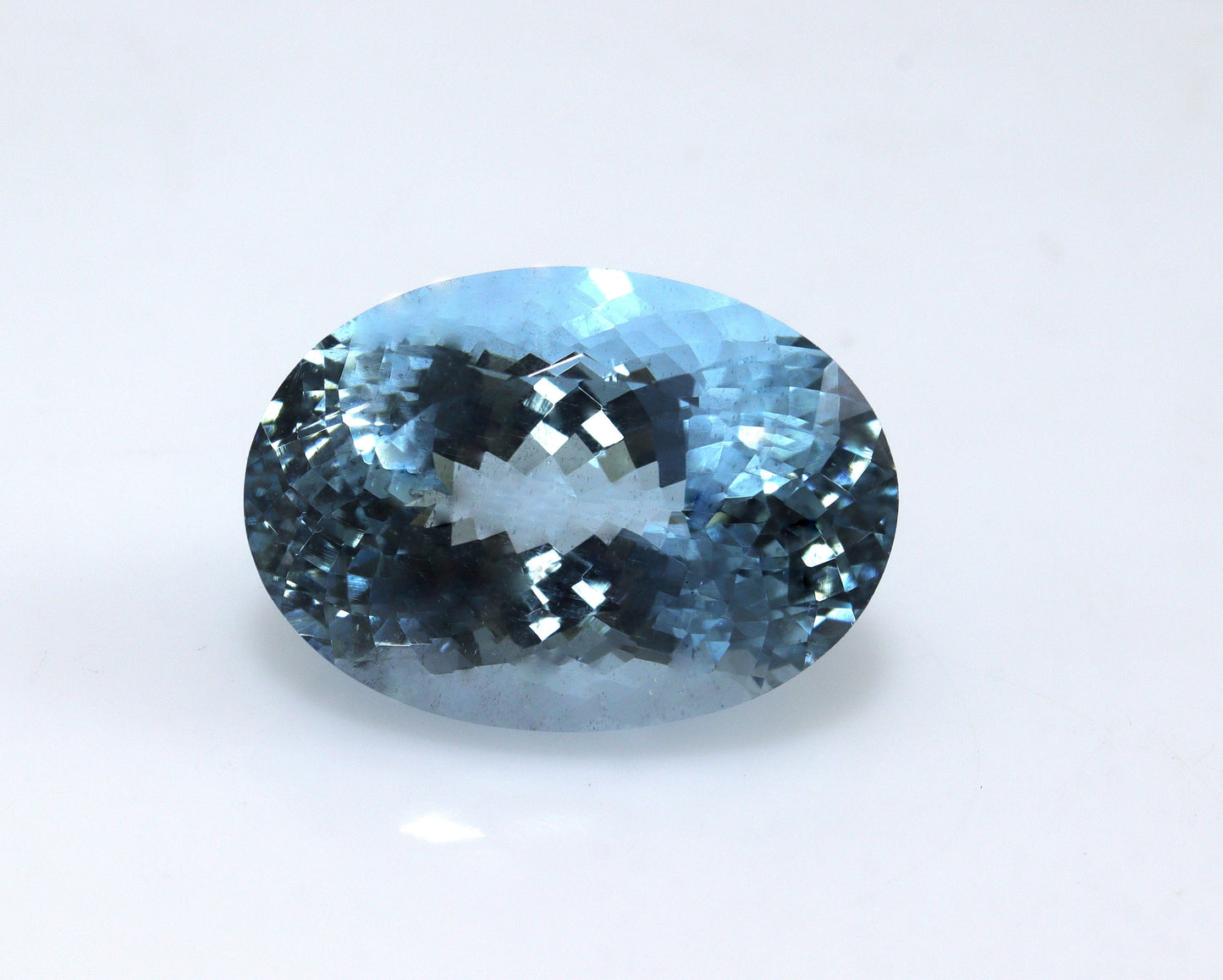 EXCLUSIVE 12.8 Cts AAA+ Natural Aquamarine – Rare Dark Blue Oval | Micro-Faceted | Highly Lustrous Big Gemstone