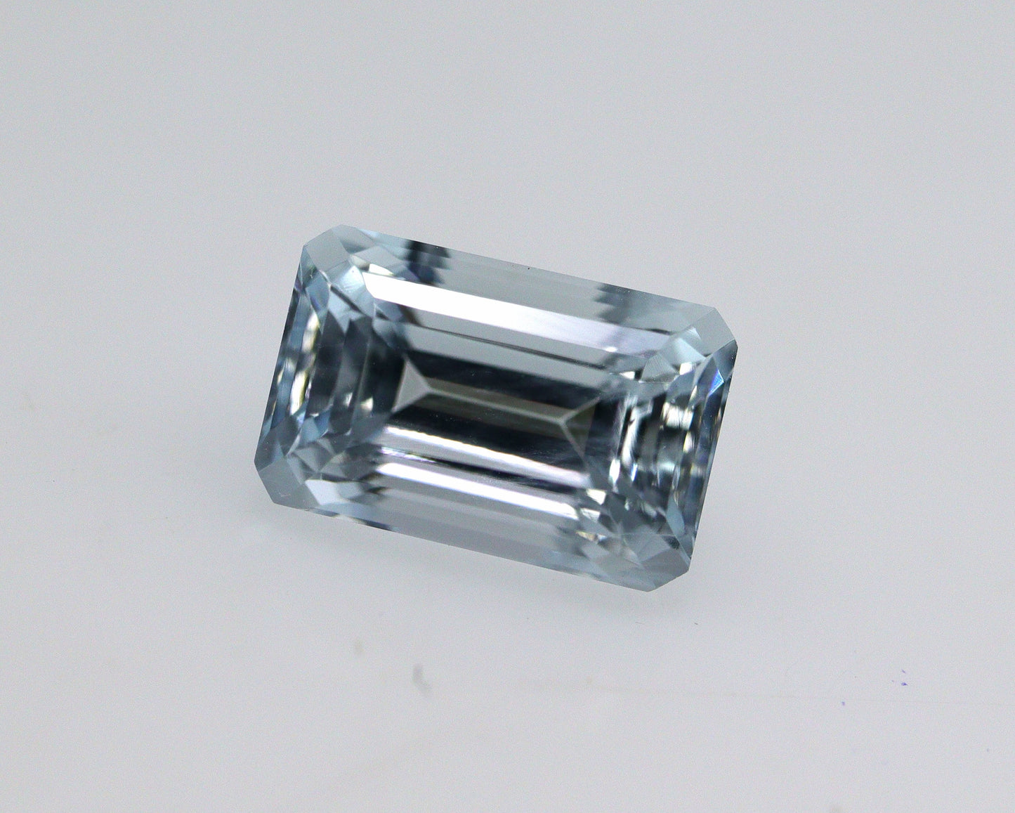 2.5 Ct AAA Natural Aquamarine Emerald Cut Loose Gemstone – 9.7×6.2 mm Octagon Aquamarine for Ring | Light Blue Eye-Clean Aquamarine Stone