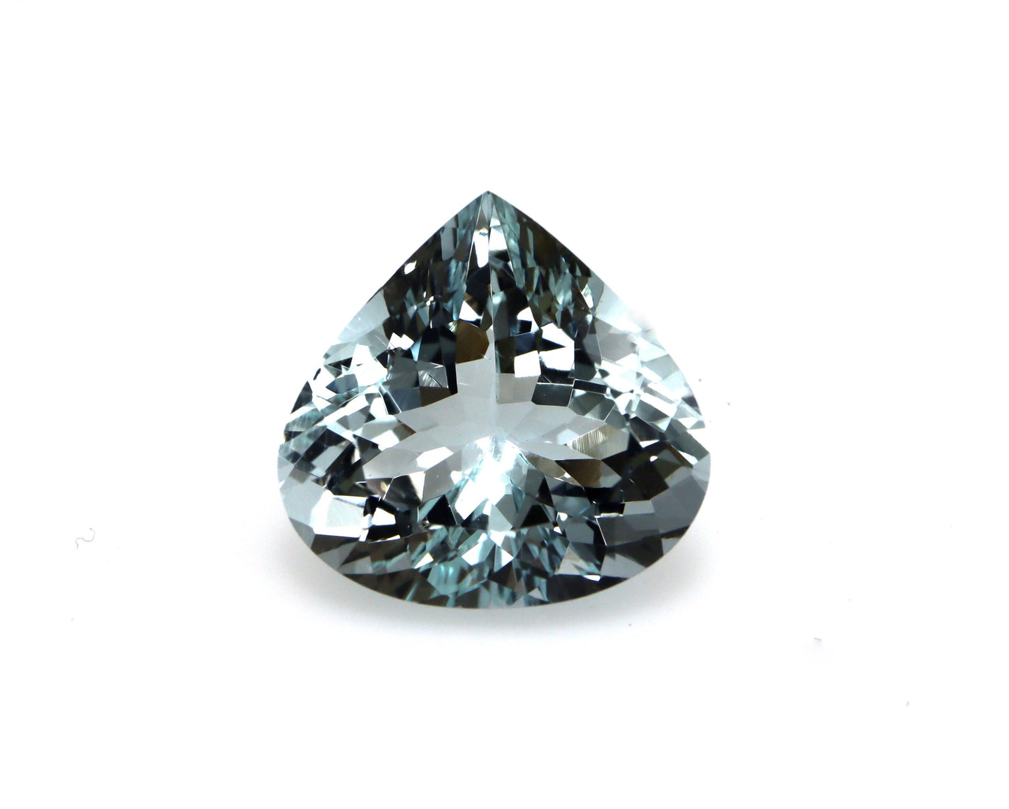 7.5 Ct Natural Aquamarine Heart Cut | Light Blue, Eye Clean, Unheated Gemstone for Ring or Pendant