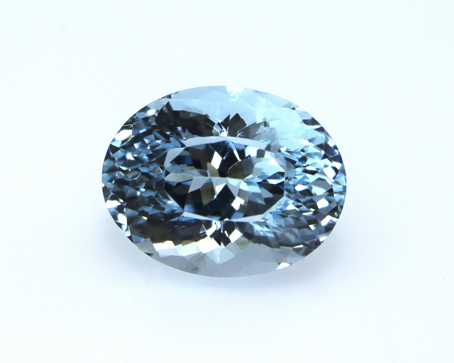 6.6 Ct Oval Cut Aquamarine | AAA+ Natural Blue Gem | Loupe Clean Stone for Fine Jewelry | Ring or Pendant | Certified | 13.3x10.4 mm