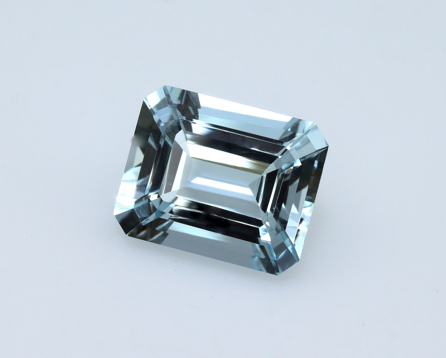 3.97 Cts AAA Natural Aquamarine Emeral Cut, 11x9 mm Octagon, FINE QUALITY Loose Aquamarine, Aquamarine Ring, Emerald Cut Engagement Ring
