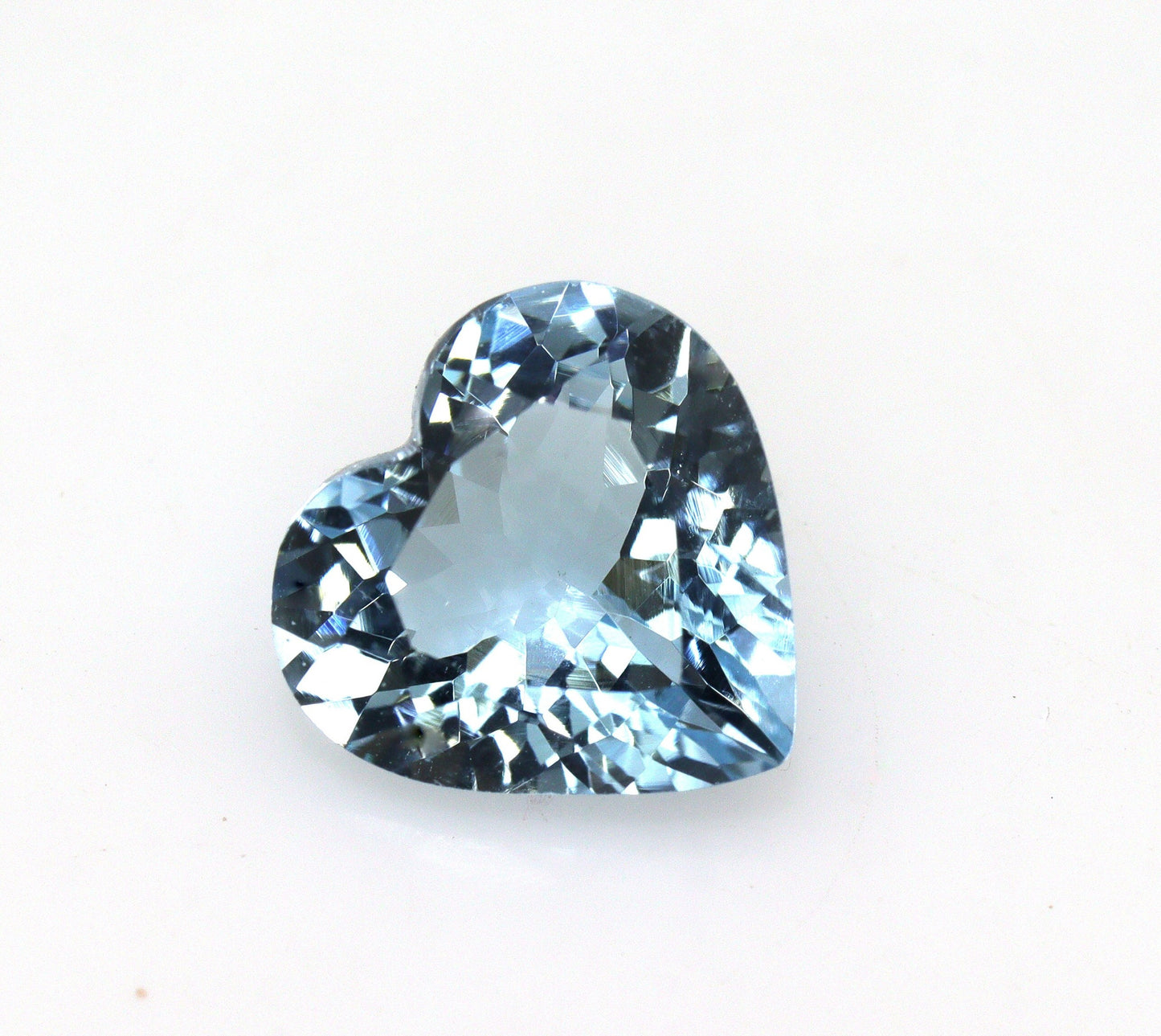 2 Ct Heart Cut Aquamarine 9 mm – AAA+ Natural Blue Aquamarine Gemstone