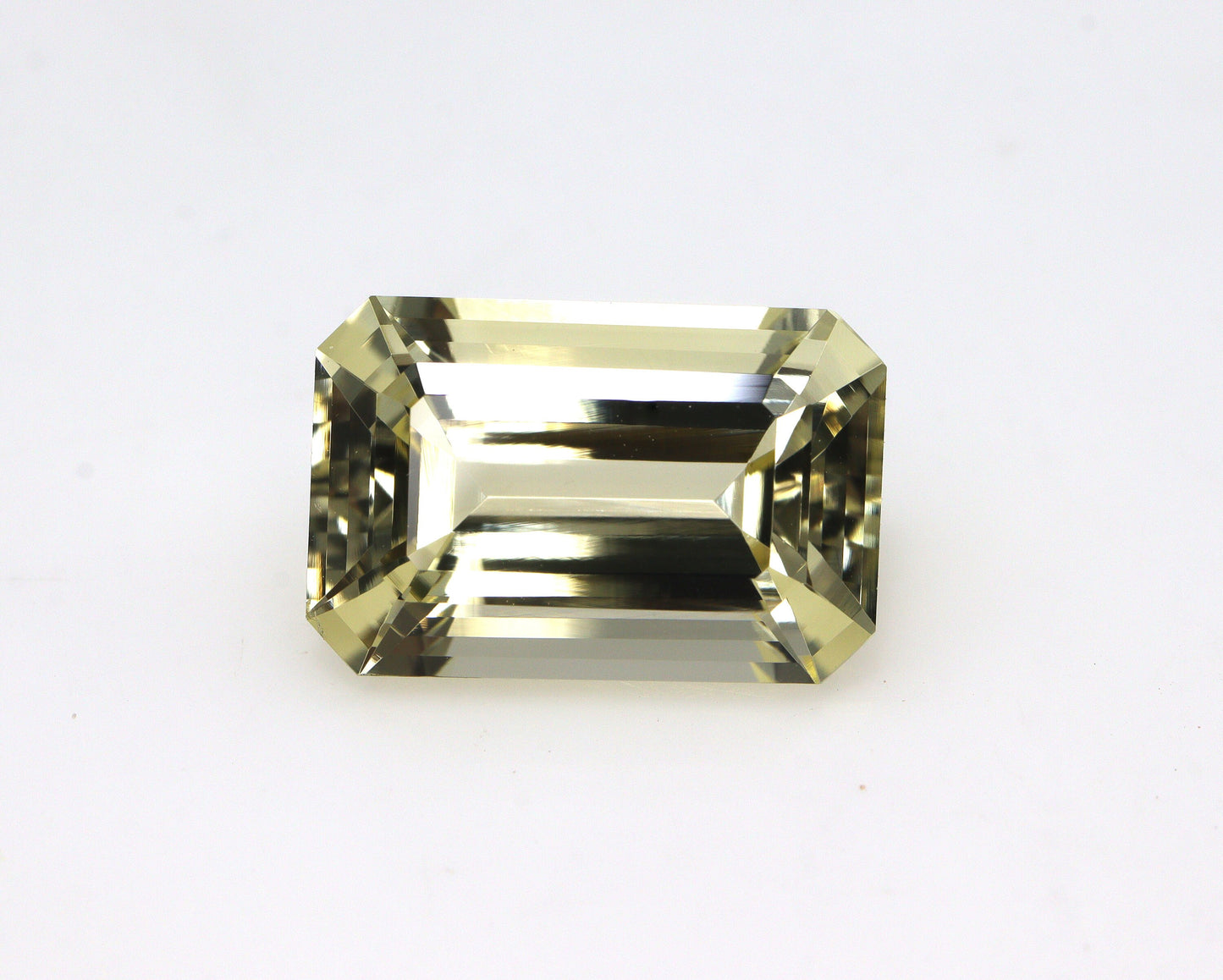 6.5 Ct Heliodor Emerald Cut – AAA Natural Golden Beryl Gemstone, Step Cut Yellow Beryl, Lustrous Yellow Stone for Ring or Pendant