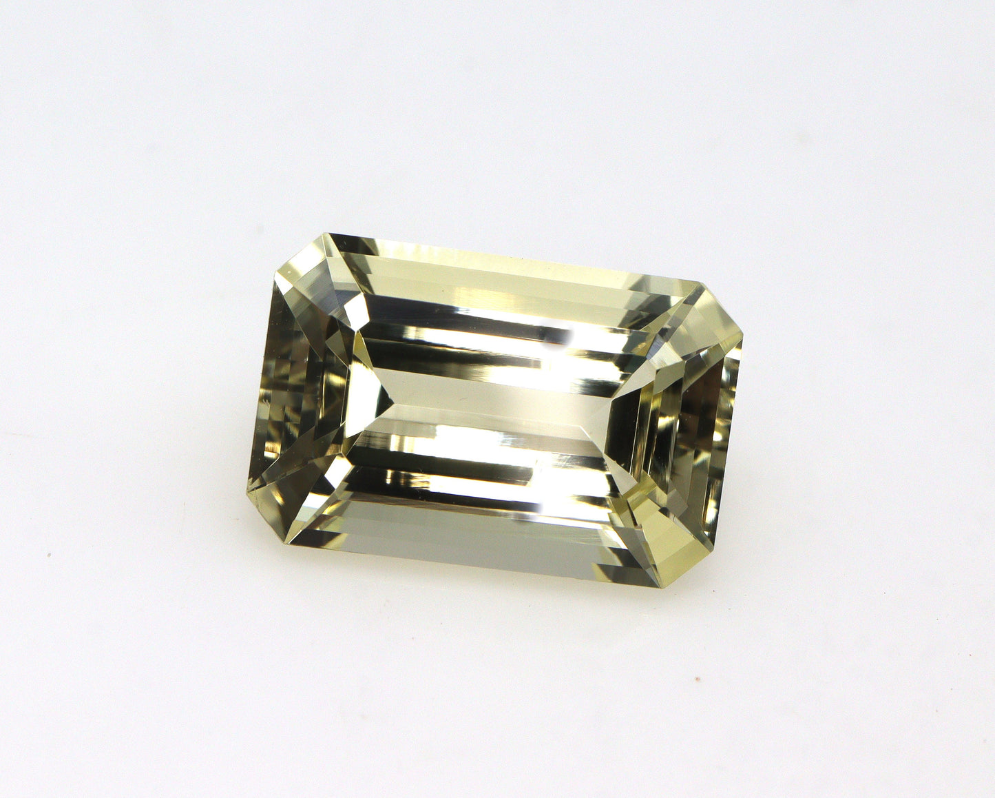 6.5 Ct Heliodor Emerald Cut – AAA Natural Golden Beryl Gemstone, Step Cut Yellow Beryl, Lustrous Yellow Stone for Ring or Pendant
