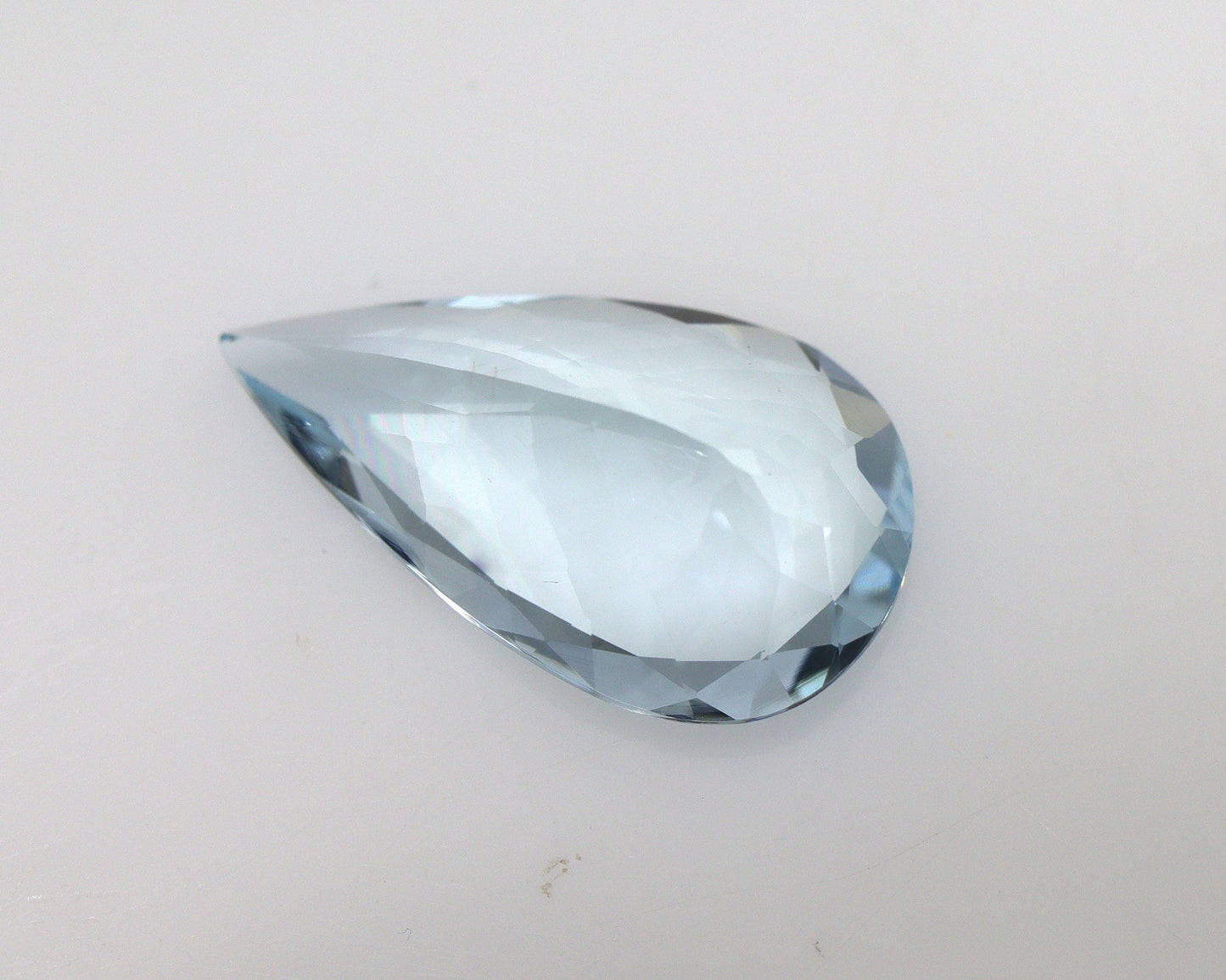 2.80 Cts Natural Aquamarine • 14.5×8.4 mm Pear Cut • AAA Faceted • Light–Medium Blue • Pear Pendant/Ring Gemstone