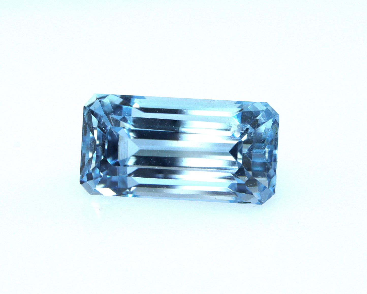 AAA 4.3 Cts Natural Aquamarine | Large Emerald Cut Baguette | High-Quality Blue Gemstone for Ring or Pendant, Big & Beautifu Emerald Cut