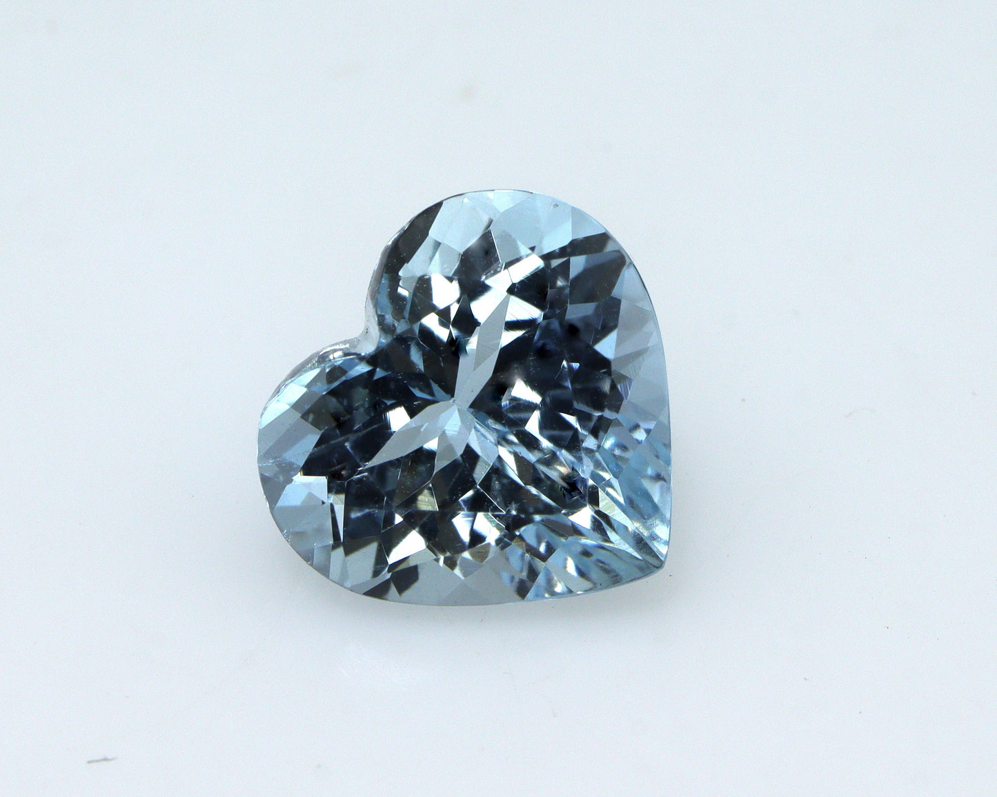 1.95 Ct AAA+ Blue Aquamarine Heart | Natural Eye Clean Unheated Gemstone for Engagement Ring or Pendant