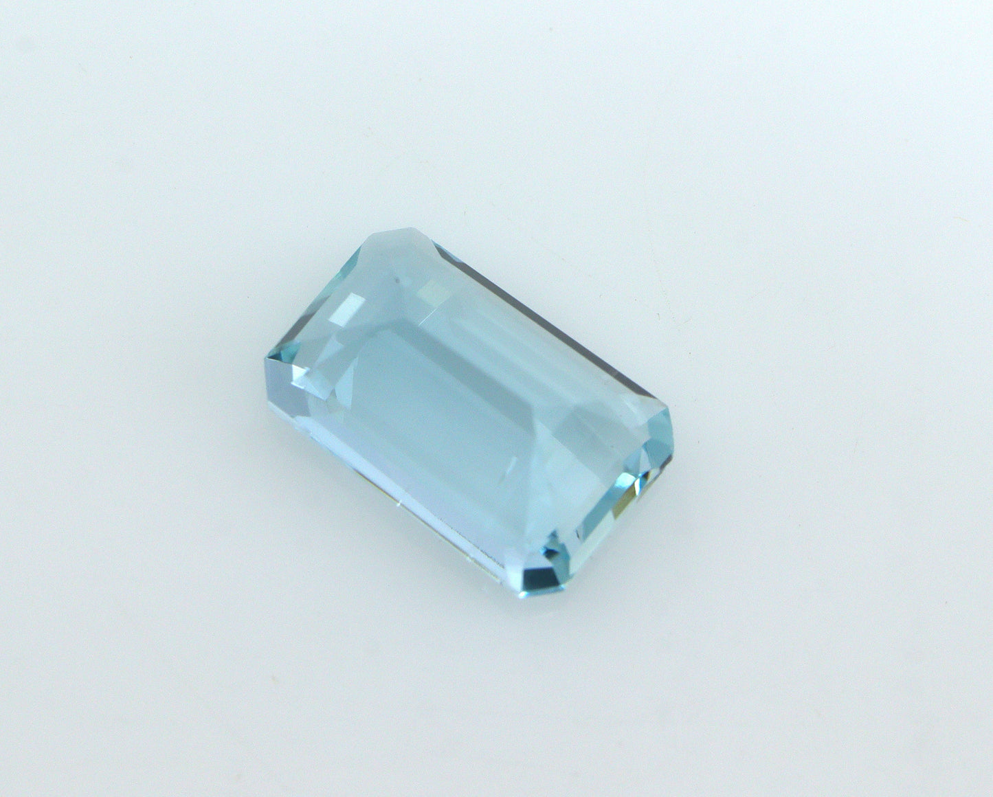 1.8 Ct AAA Natural Aquamarine Emerald Cut (9.3x6 mm) – Medium Blue Loose Gemstone | East-West Ring Stone
