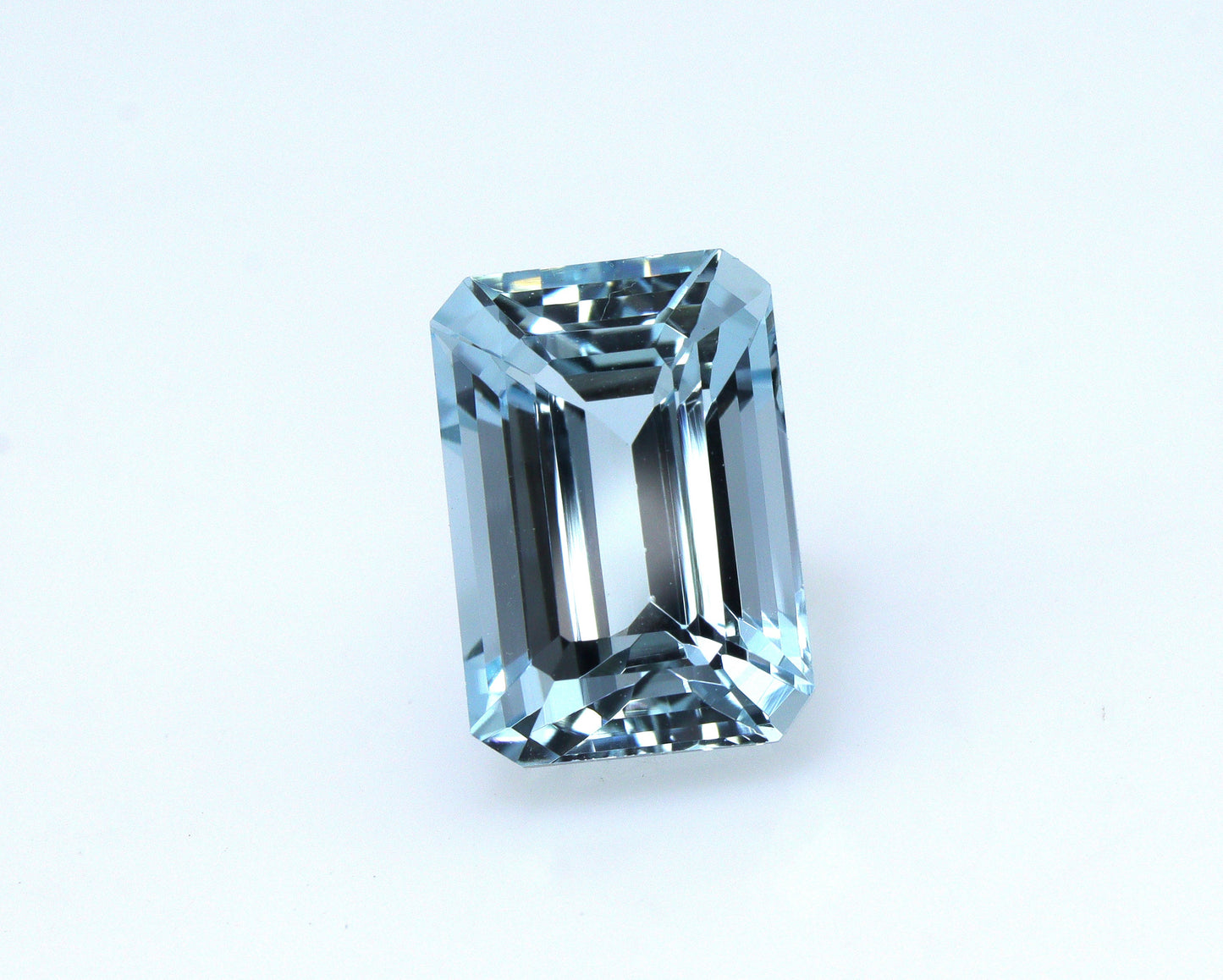 2.6 Ct Emerald Cut Aquamarine Gemstone for Engagement Ring | Natural Aquamarine March Birthstone | AAA+ Faceted Blue Stone