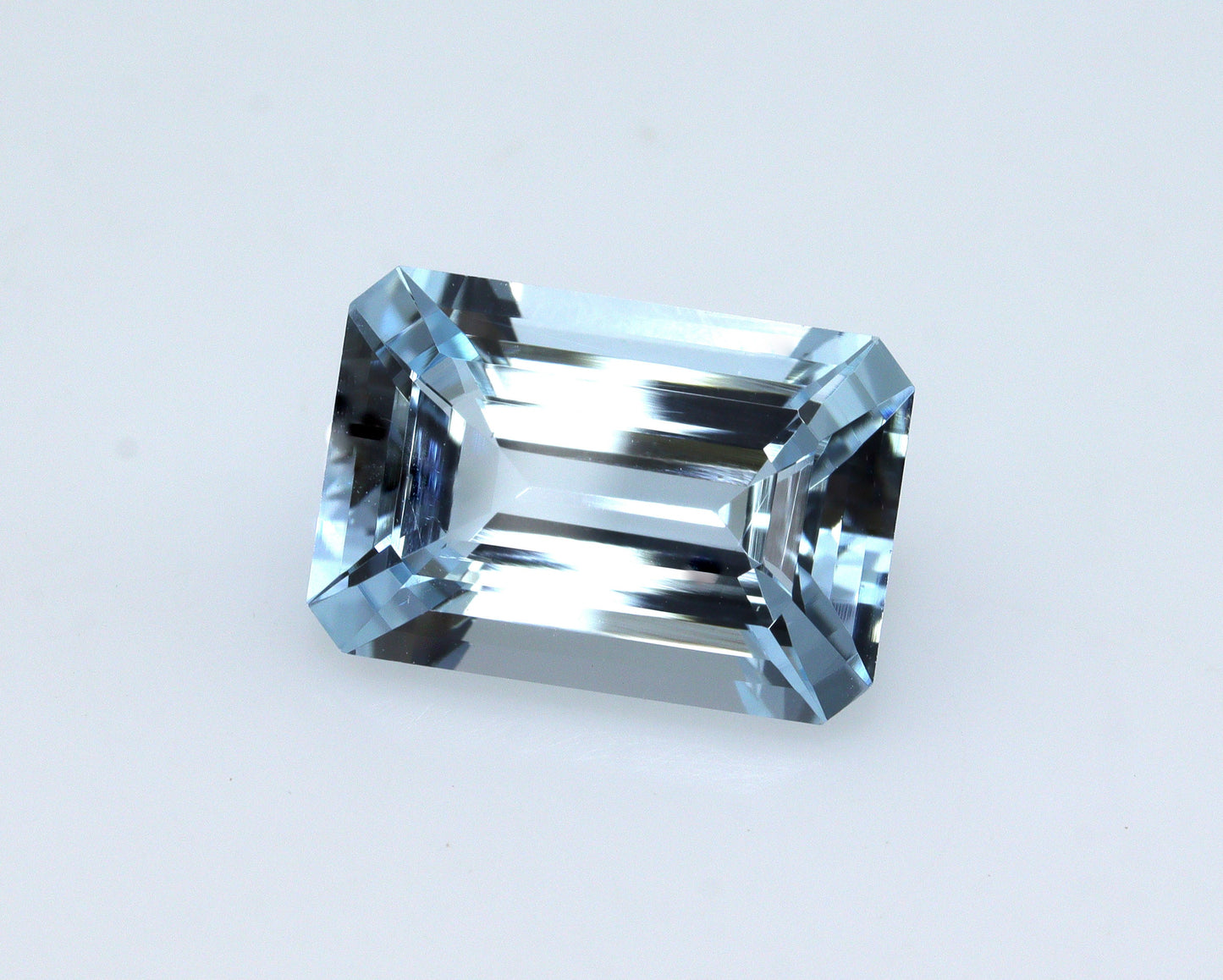 3.8 Ct AAA Natural Aquamarine Emerald Cut, Top Grade Blue Step Cut Gemstone, Fine Faceted Octagon Aquamarine for Ring or Engagement Jewelry