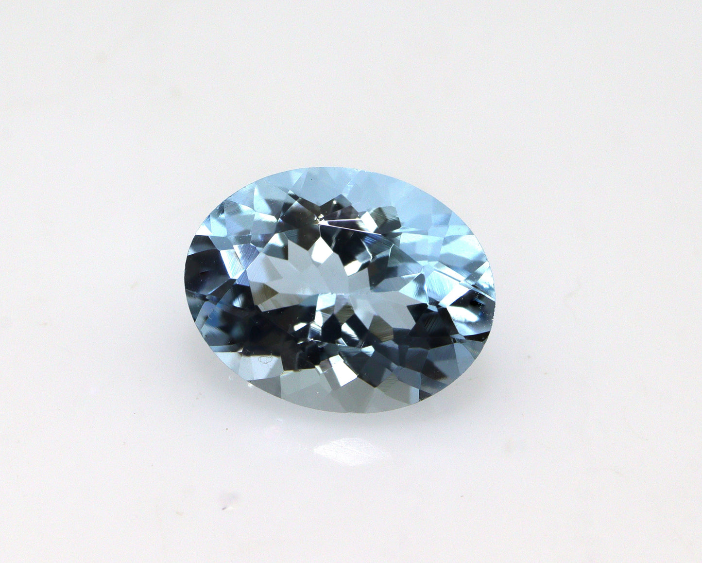 1.7 Ct Fine Blue Aquamarine Oval, 9x7mm Eye Clean Faceted Gem, For Ring or Necklace, Natural & Lustrous, Oval Cut Gemstone , Oval Ring