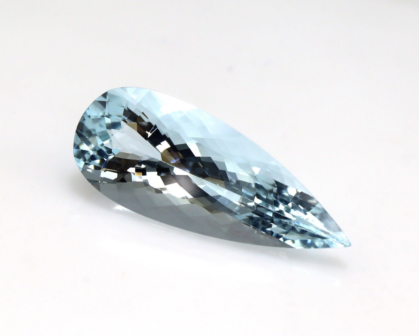 7 Ct Aquamarine Pear Cut – AAA+ Natural 23x10 mm Elongated Gemstone, Large Light Blue Aquamarine for Statement Ring or Necklace