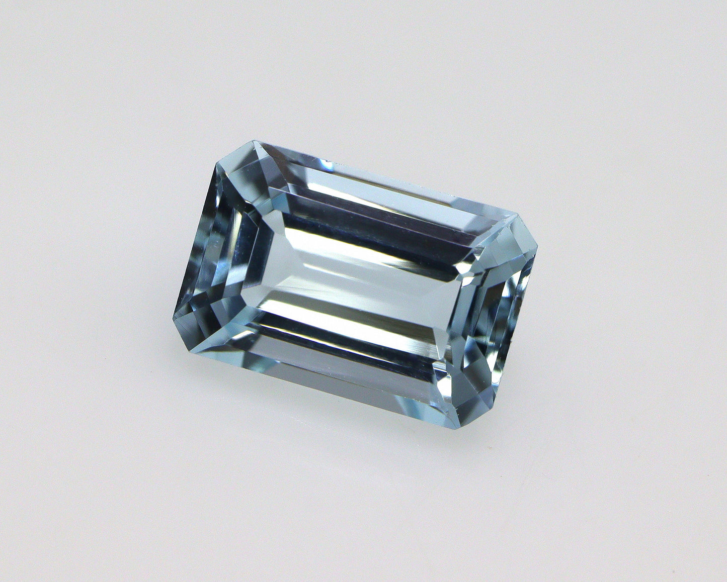 Natural Light Blue Aquamarine 1.4 Ct Emerald Cut | 8.1 × 5.5 mm Faceted Loose Gemstone | March Birthstone