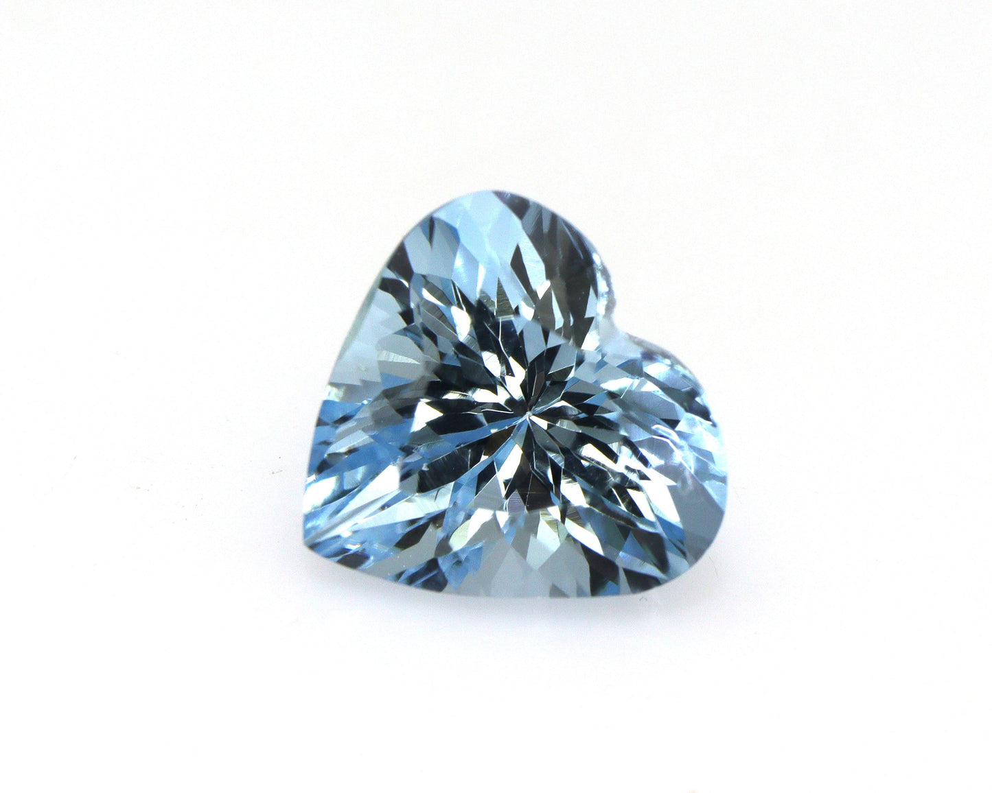 TOP BLUE 9.2 mm Natural Aquamarine Heart Shape, AAA+ Faceted Gemstone, Fine Cut Heart Aquamarine for Engagement Ring or Pendant