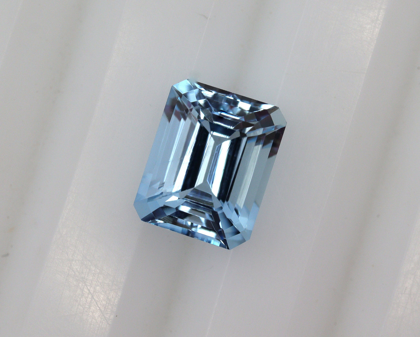 1.42 Ct Natural Aquamarine Emerald Cut – 7.3x5.9 mm Medium Blue Step Cut Gemstone, AAA Quality Aquamarine for Ring or Necklace