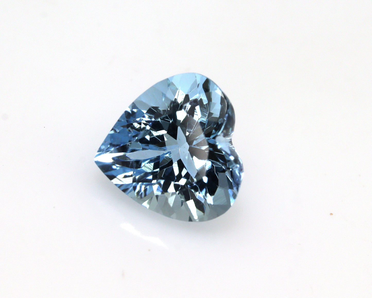 AAA+ Dark Blue Aquamarine Heart – 1.78 Ct Natural Faceted Heart-Cut Aquamarine | 8.3×8 mm Finest Quality Unheated Aquamarine | Loupe Clean