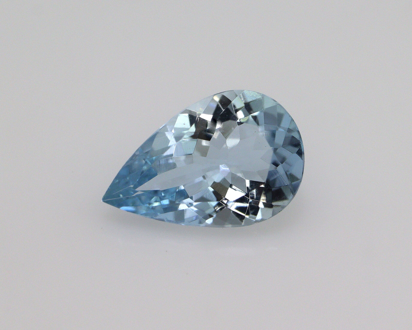 1.52 Ct AAA Natural Aquamarine Pear Cut – Medium Blue | Eye-Clean Faceted Gemstone | Perfect for Pear Cut Engagement Ring, Fine Jewelry
